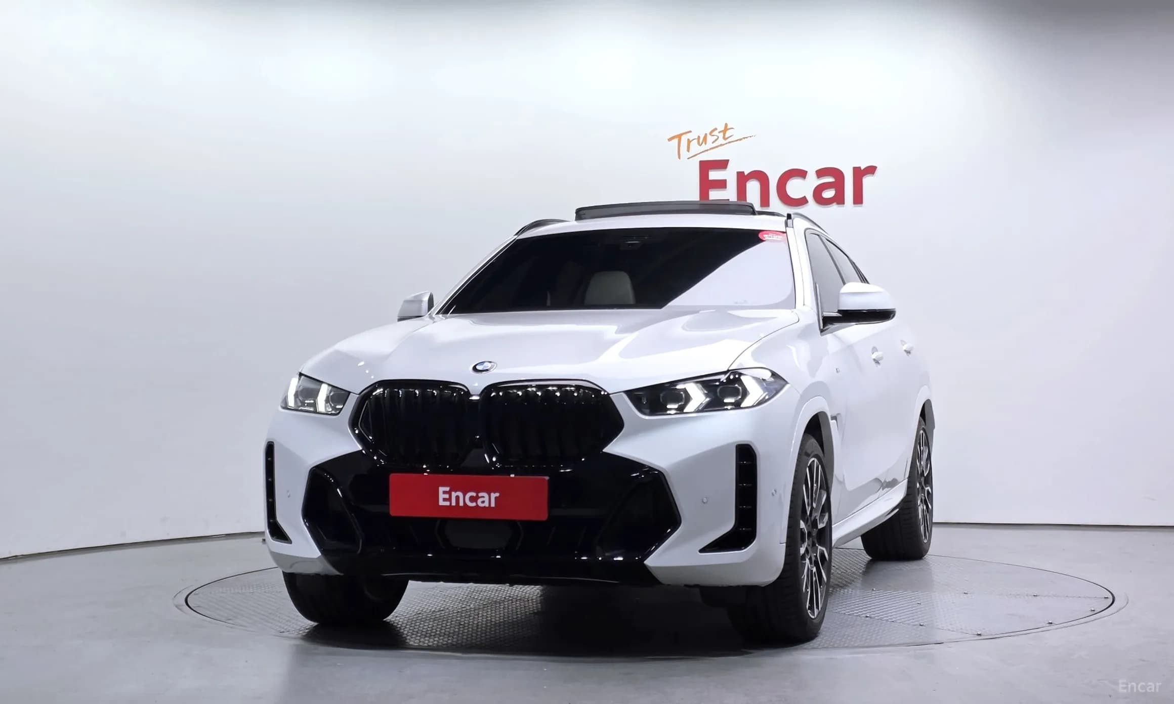X6 (G06)