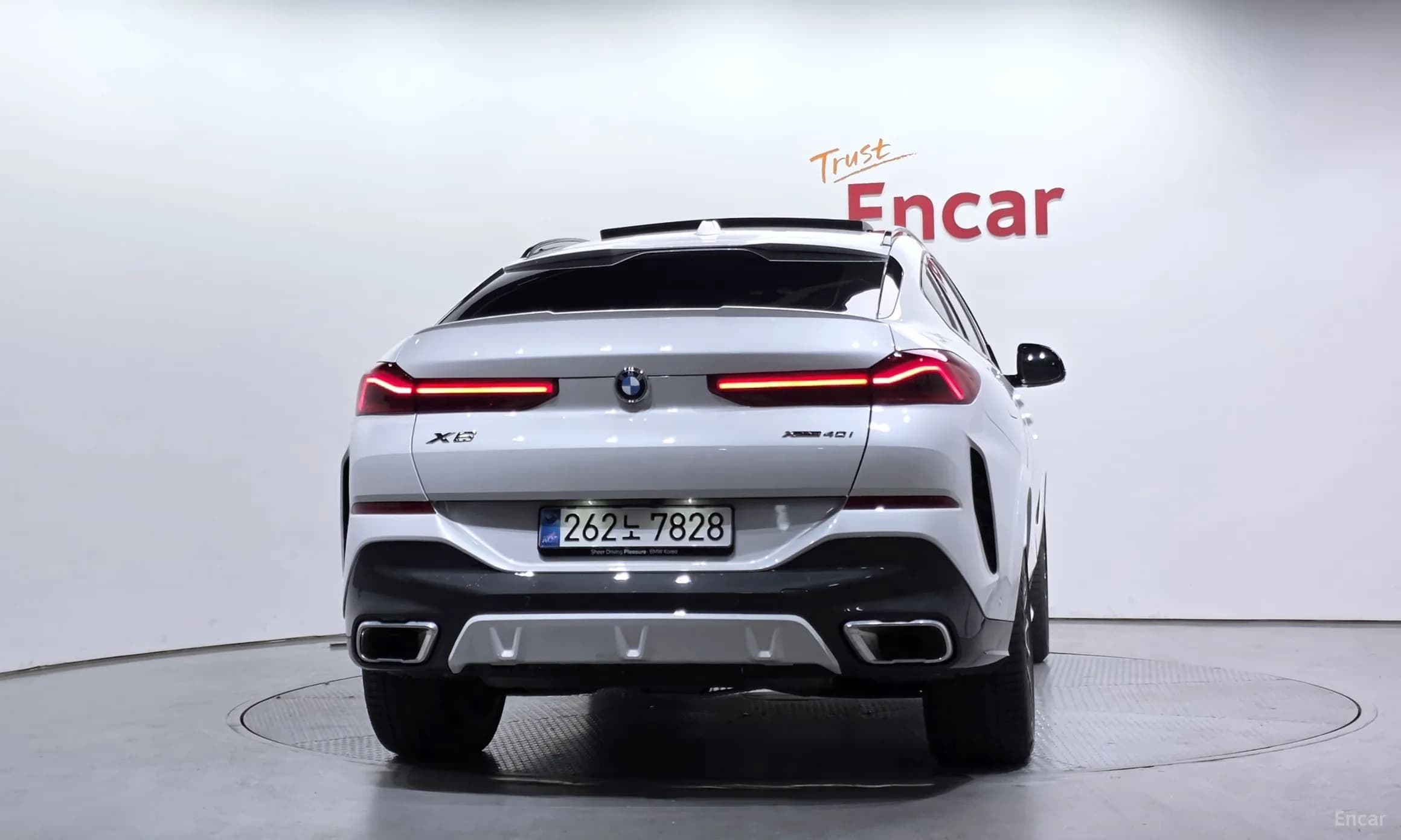 X6 (G06)