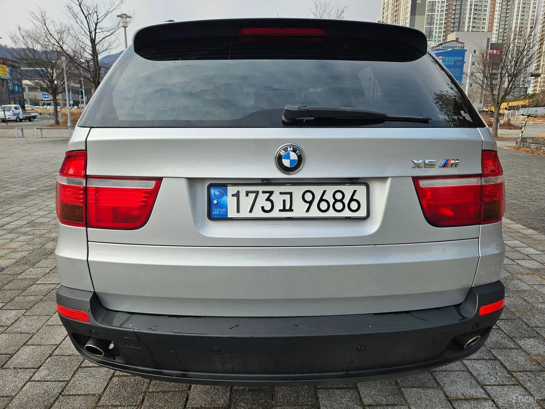 X5 (E70)