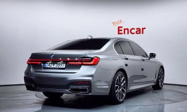 7 Series (G11)
