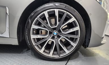 7 Series (G11)