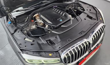 7 Series (G11)
