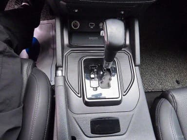 Rexton Sports Khan