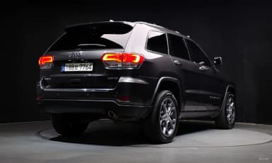 Grand Cherokee
