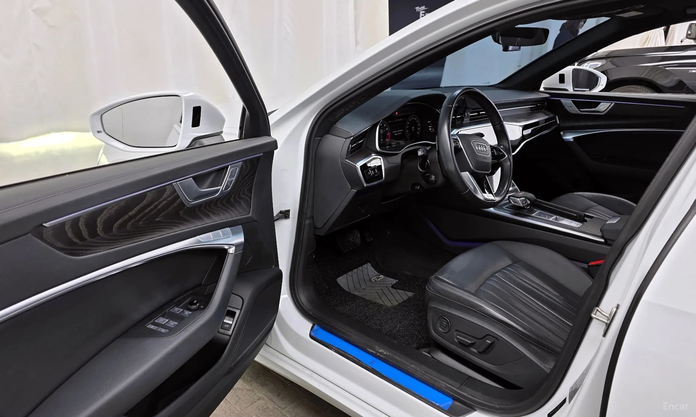 A6 (C8)