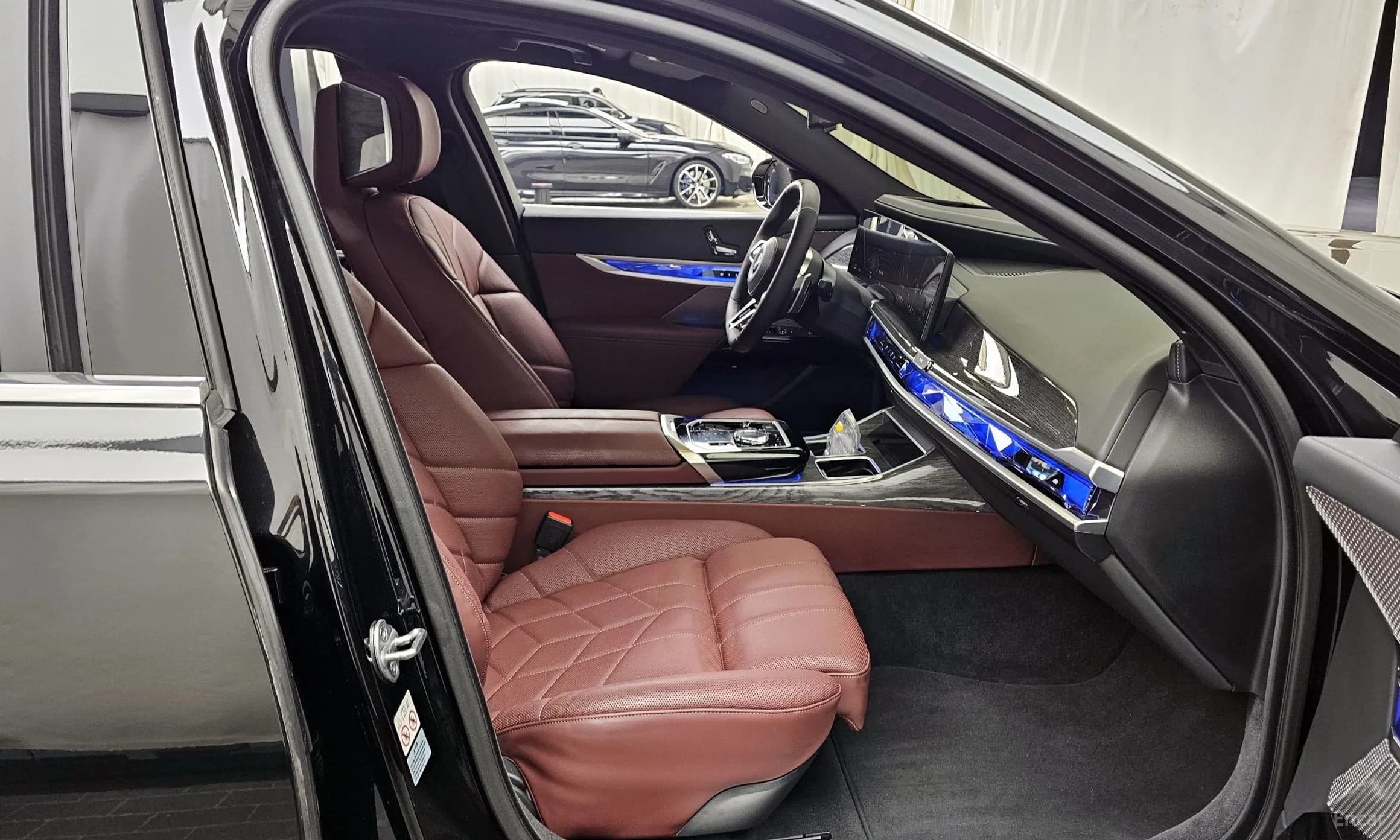 7 Series (G70)