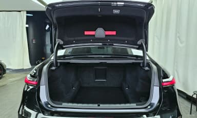 7 Series (G70)
