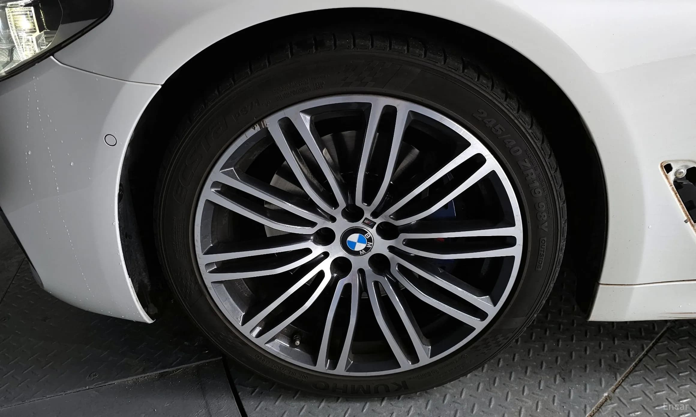 5 Series (G30)