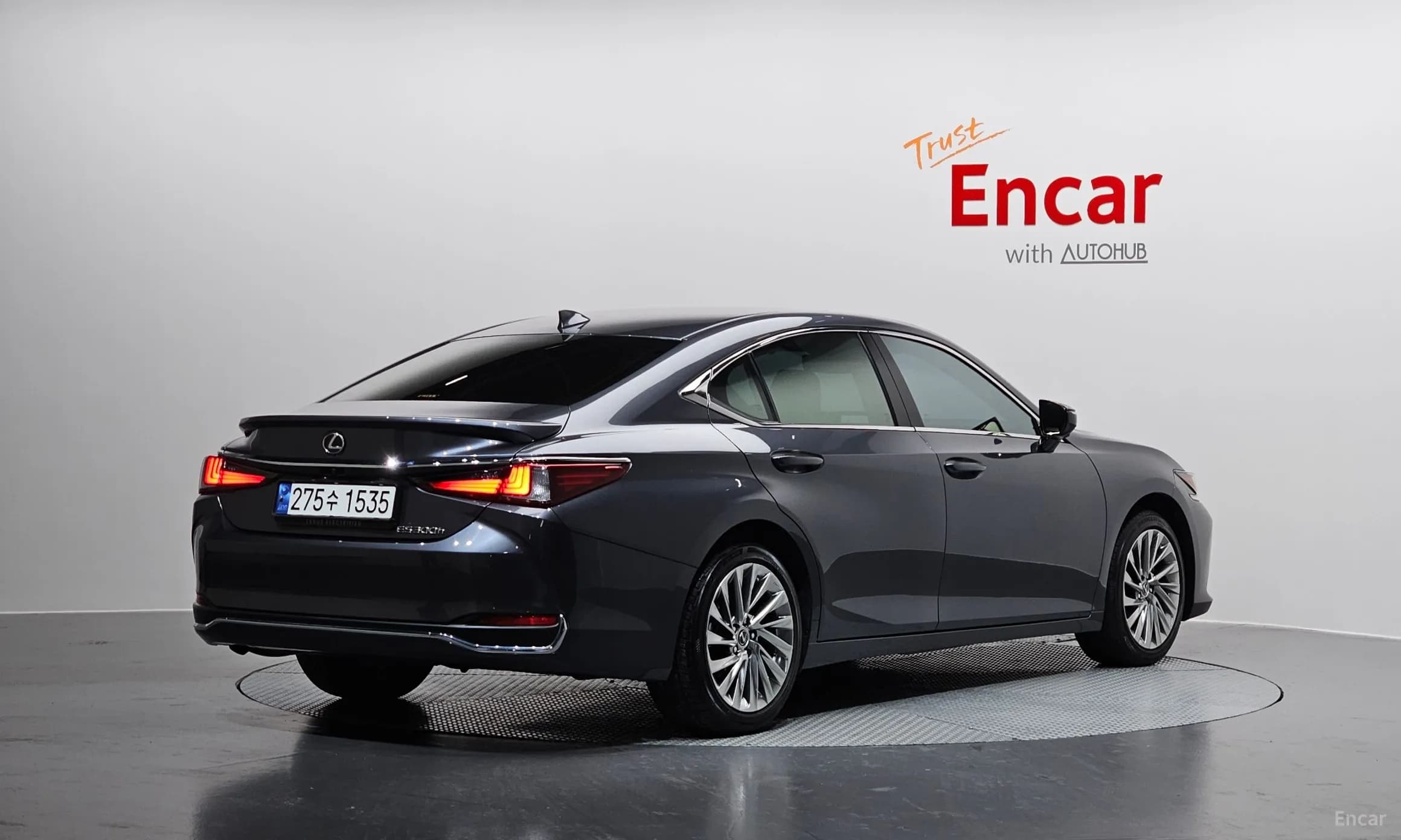 ES300h 7th Generation