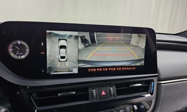 ES300h 7th Generation