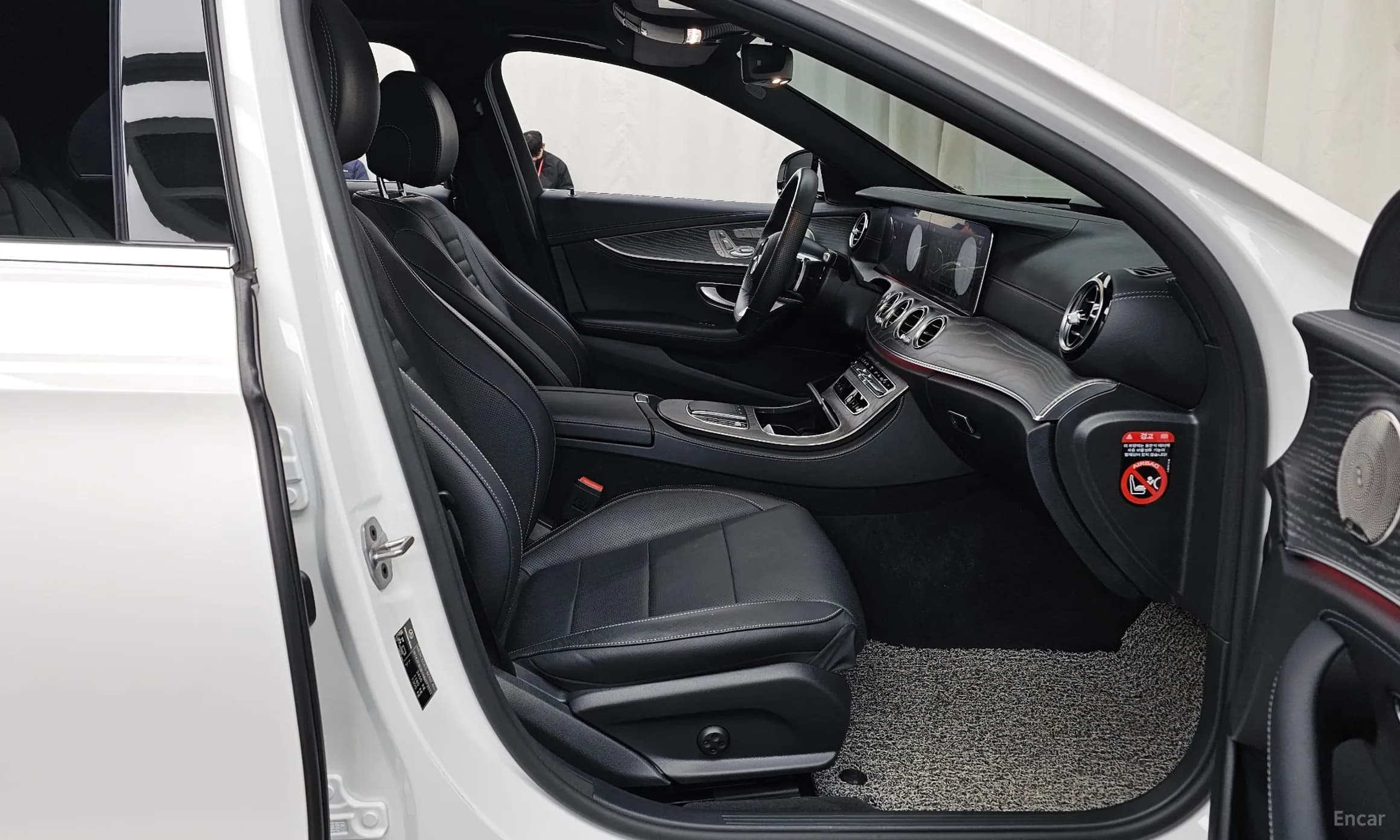 E-Class W213