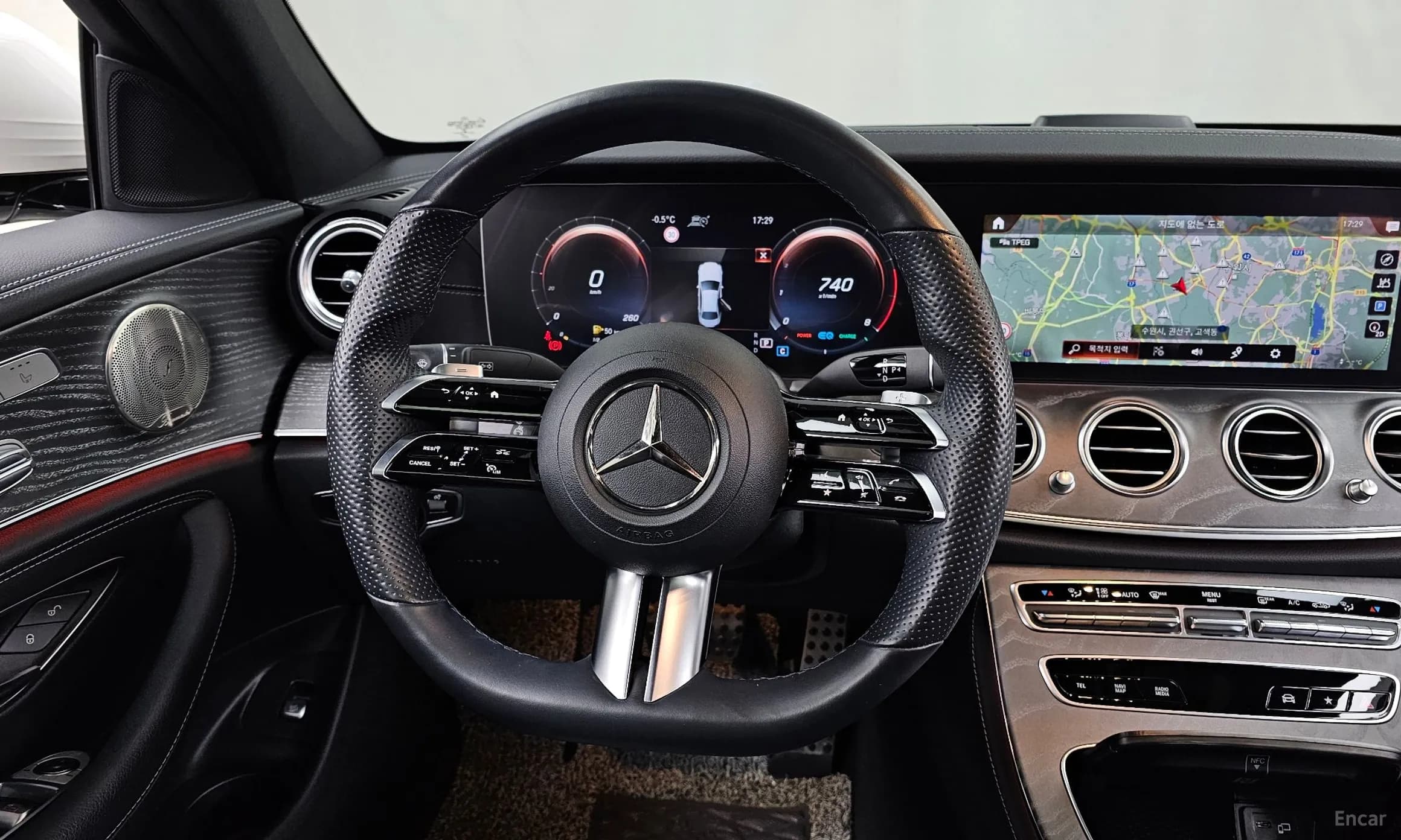 E-Class W213