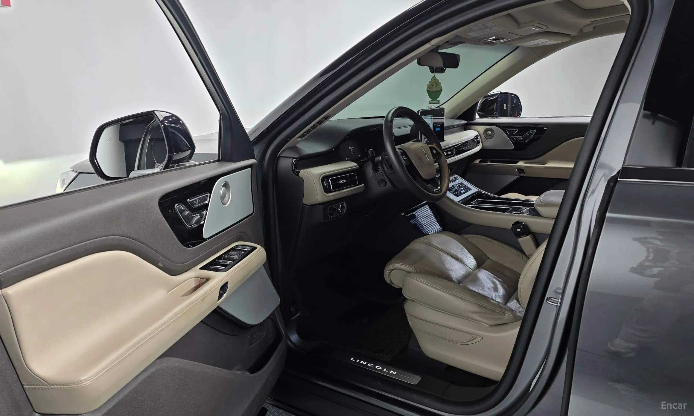 Aviator 2nd Generation