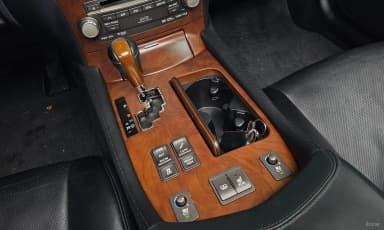 LS460