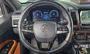 Rexton Sports Khan