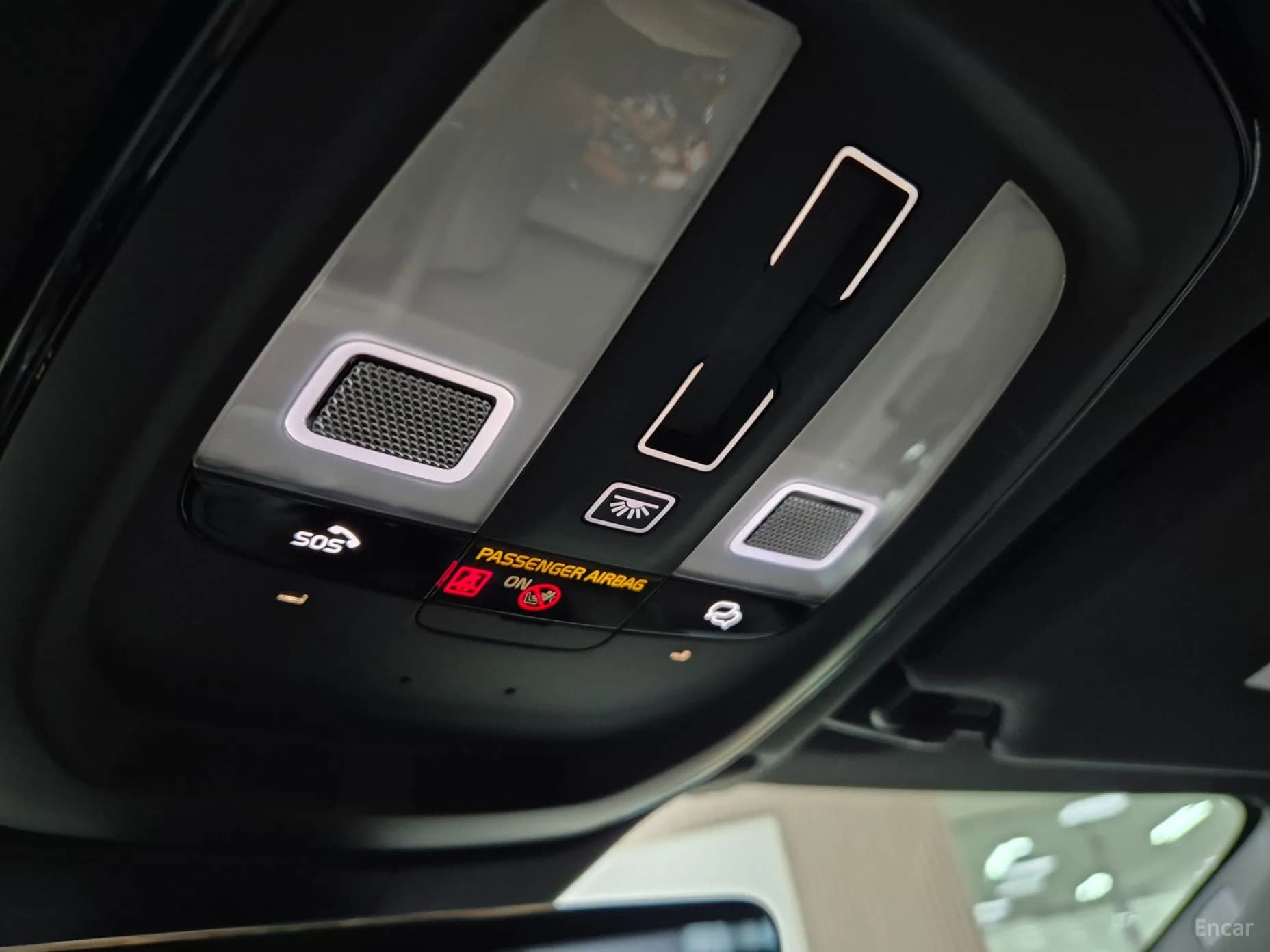 S90