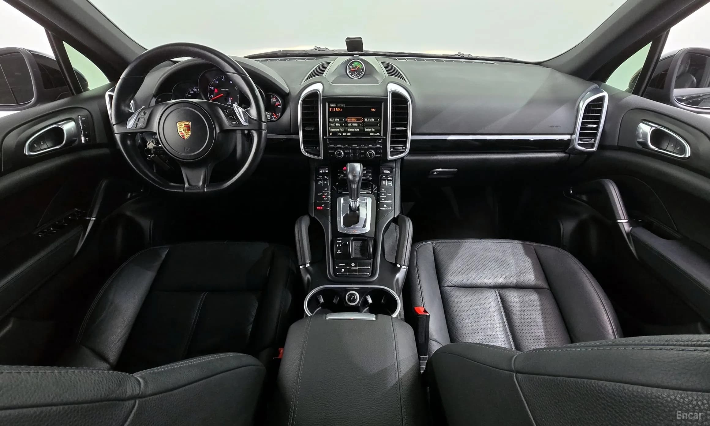 New Cayenne