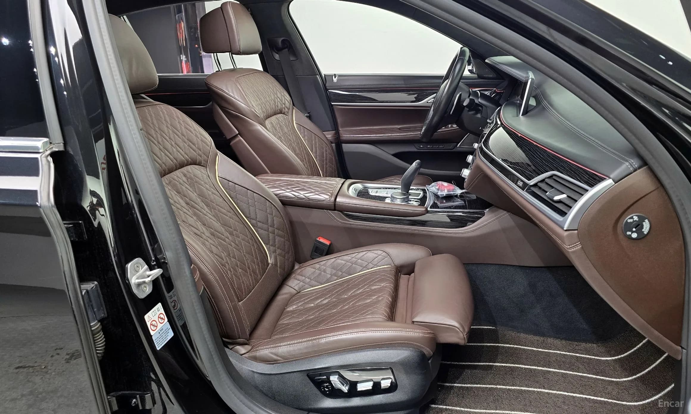 7 Series (G11)