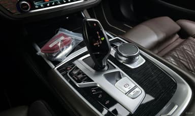 7 Series (G11)