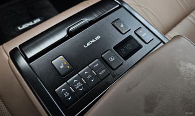 ES300h 7th Generation