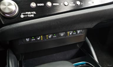 ES300h 7th Generation