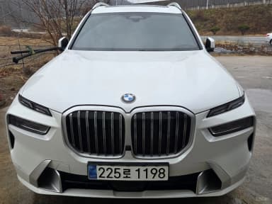 X7 (G07)