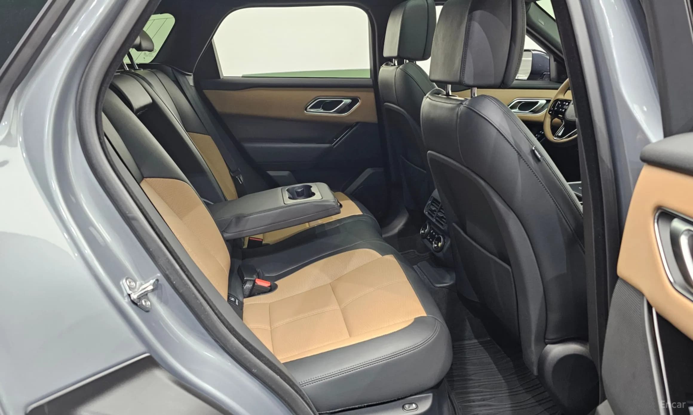 Range Rover Bella