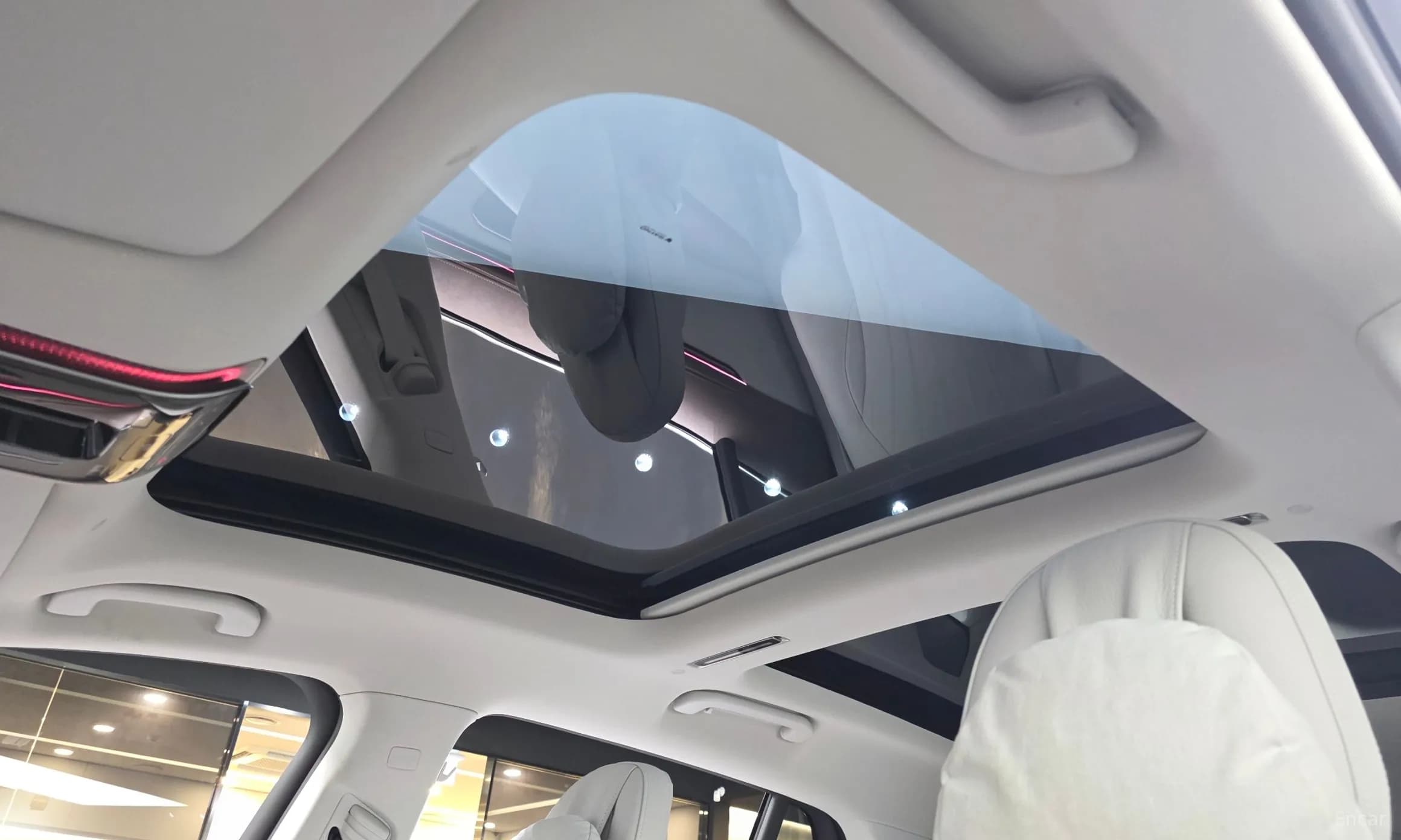EQS SUV X296