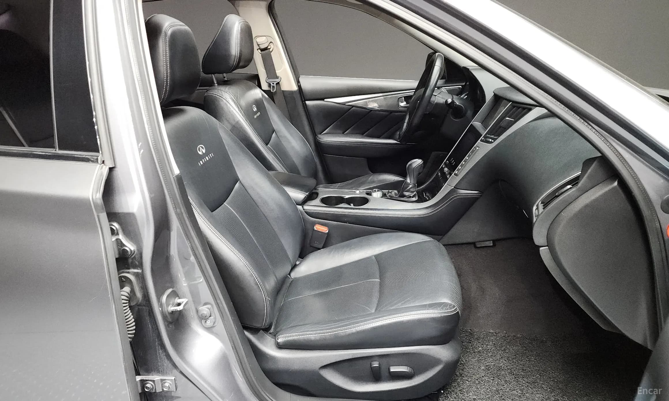 Q50