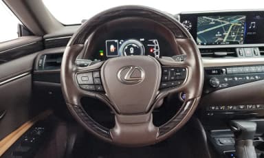 ES300h 7th Generation