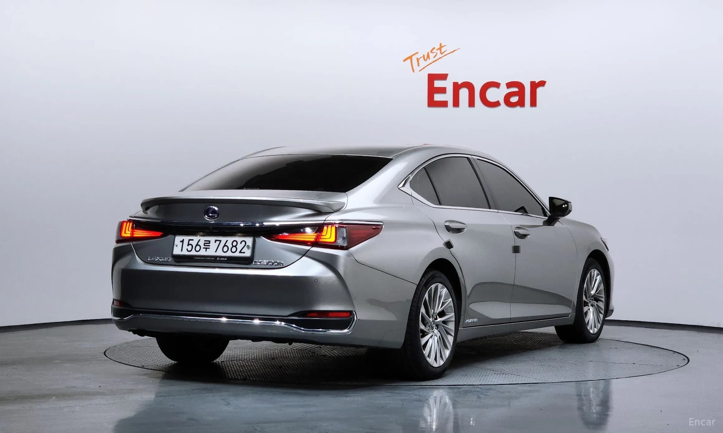 ES300h 7th Generation