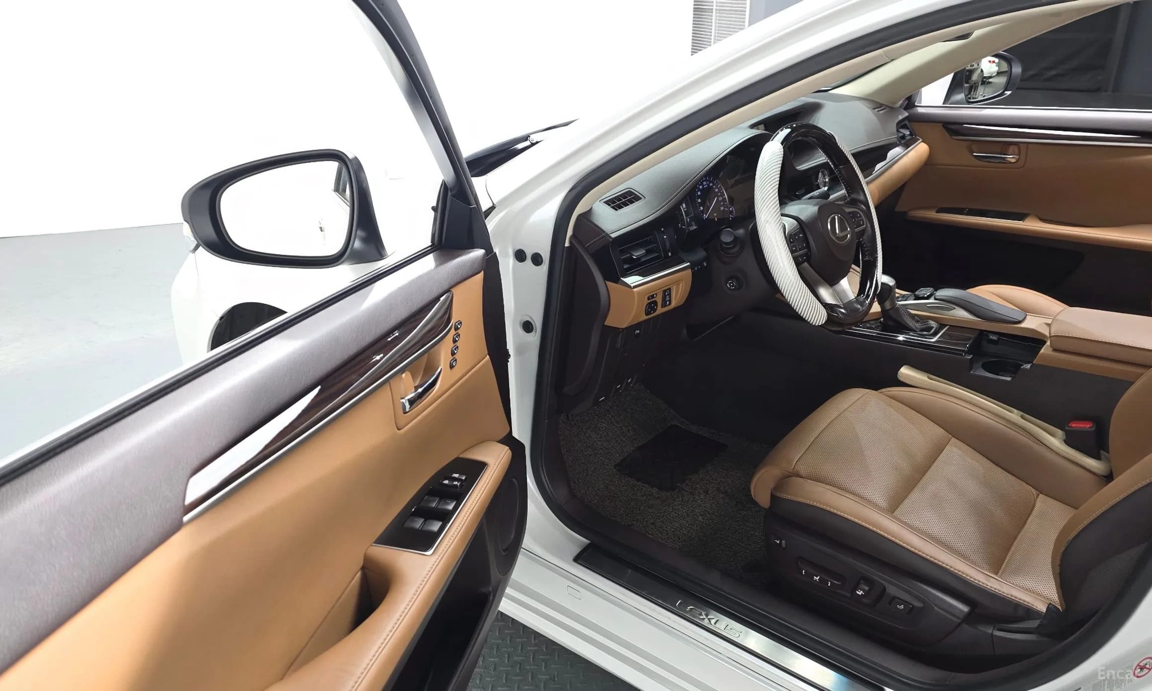 New ES350