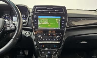 Berry New Tivoli
