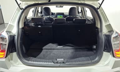 Berry New Tivoli