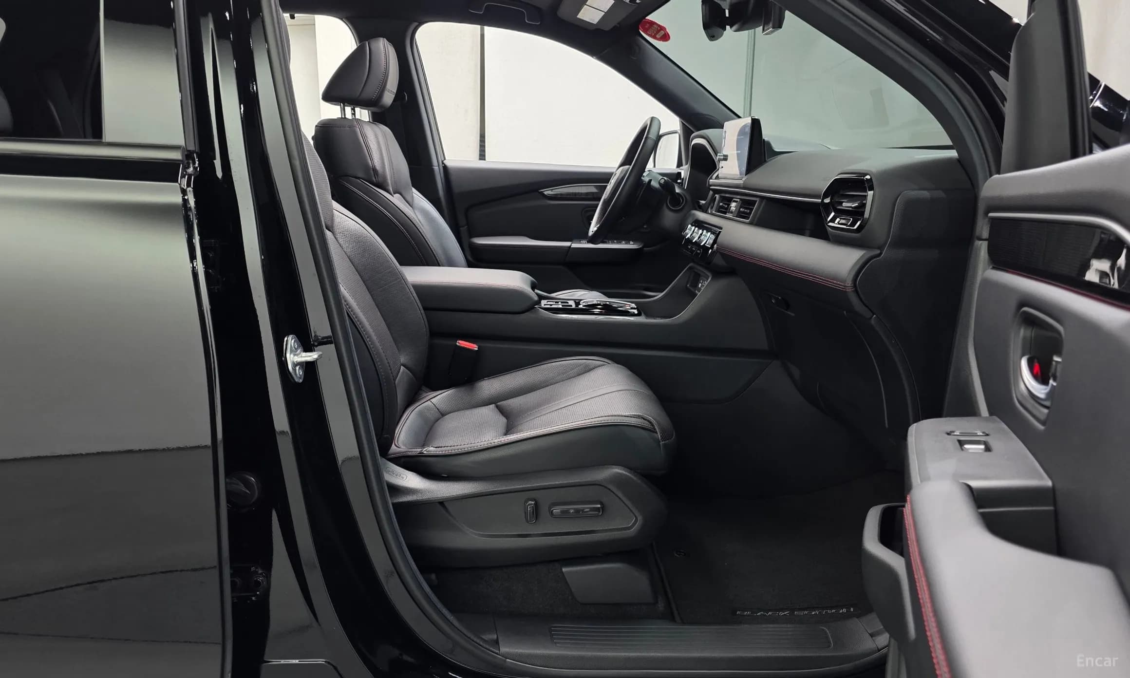 Pilot 4th Generation