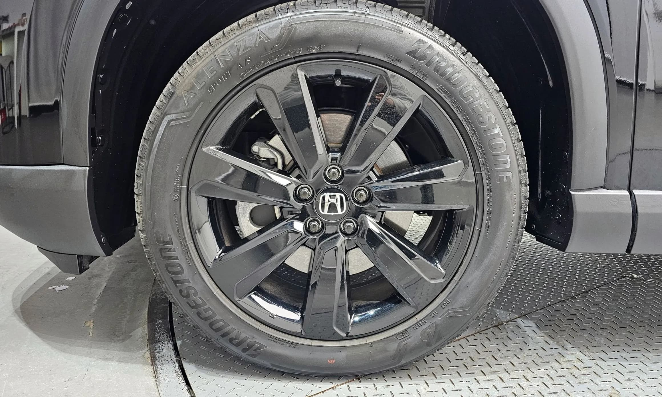 Pilot 4th Generation