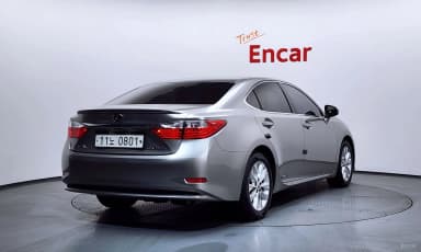 New ES300h