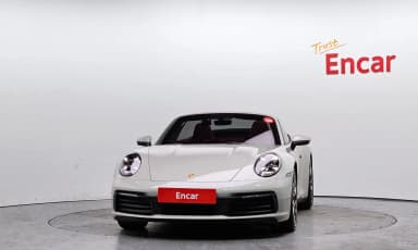 911 (992)