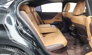 ES300h 7th Generation