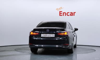 ES300h 7th Generation