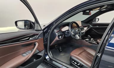 5 Series (G30)