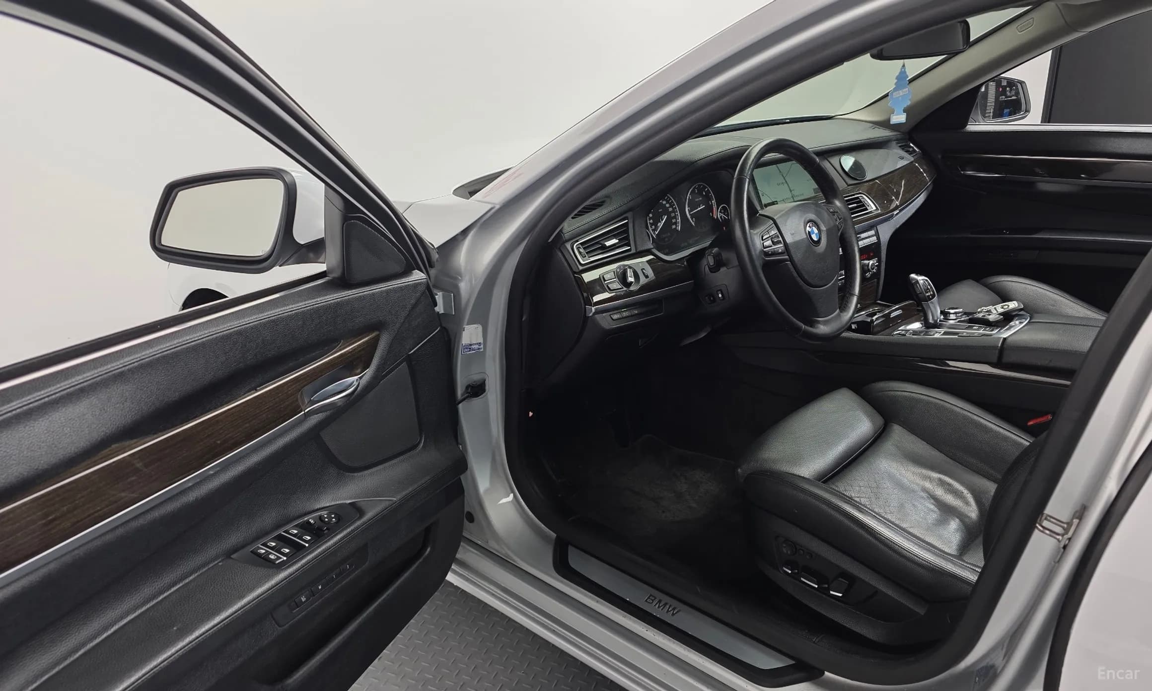 7 Series (F01)