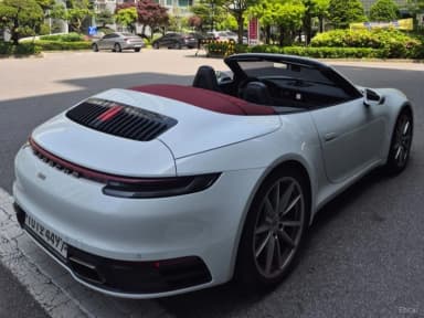 911 (992)