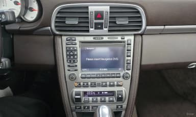 910