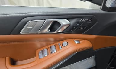 X7 (G07)