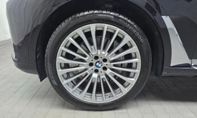 X7 (G07)