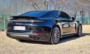 Panamera (976)