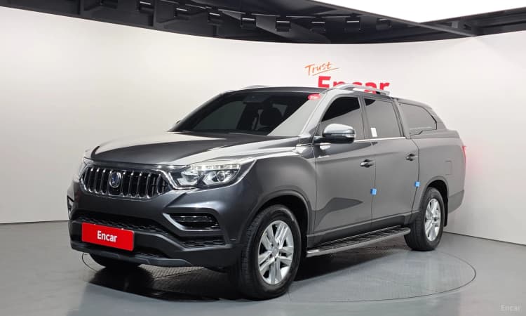 Rexton Sports Khan