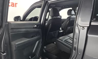 Rexton Sports Khan