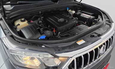 Rexton Sports Khan